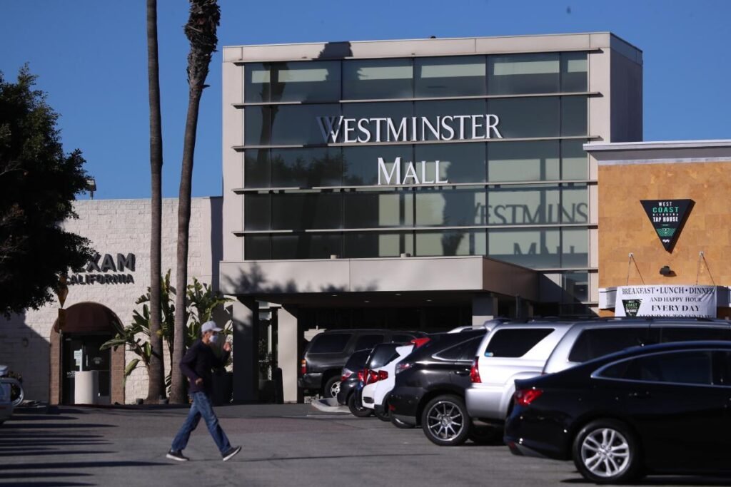Westminster Mall